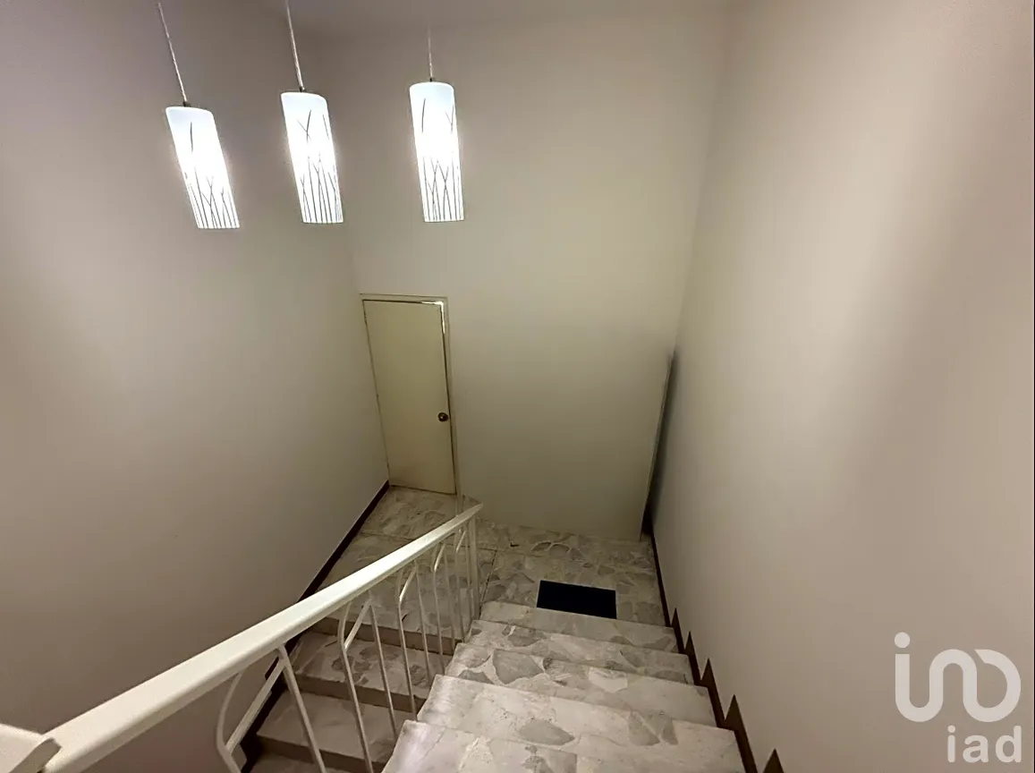 Casa en Venta en Jardines Del Sol, Zapopan, Jalisco | NEX-261982 | iad México | Foto 2 de 6