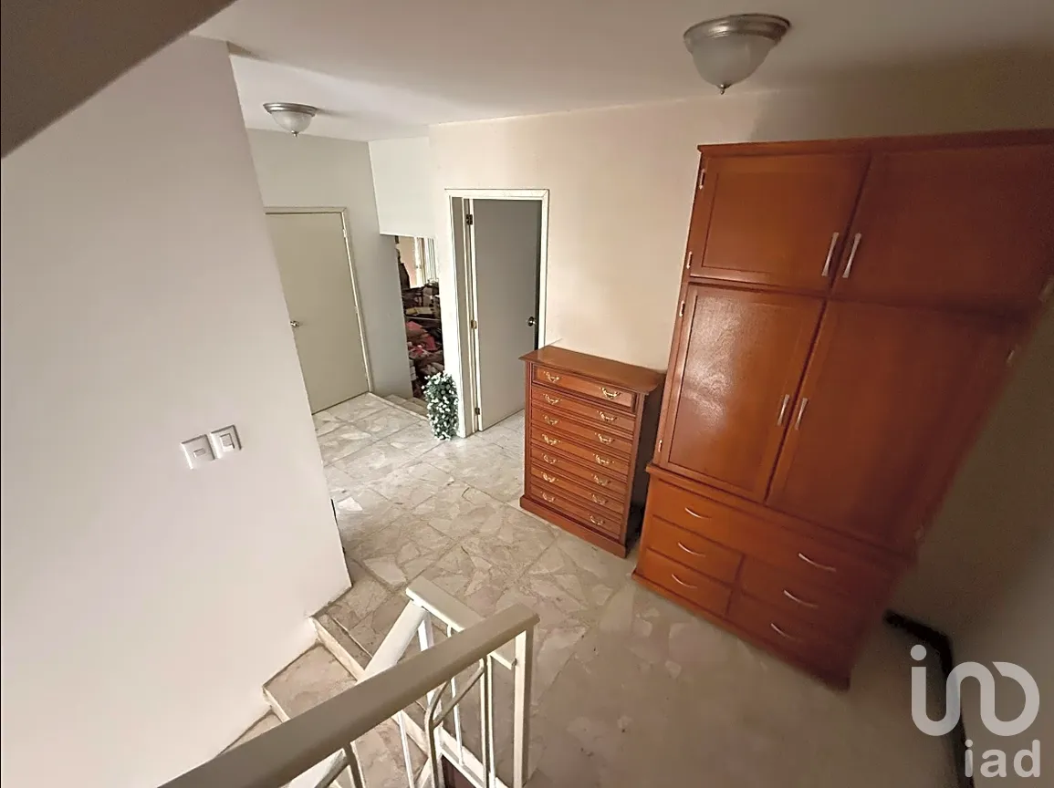 Casa en Venta en Jardines Del Sol, Zapopan, Jalisco | NEX-261982 | iad México | Foto 4 de 6