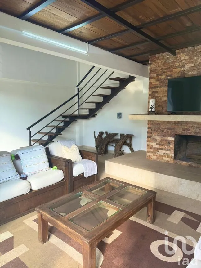 Casa en Venta en Tres Marías, Huitzilac, Morelos | NEX-241647 | iad México | Foto 9 de 22