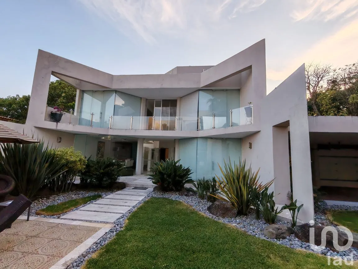 Casa en Venta en Ahuatlán Tzompantle, Cuernavaca, Morelos | NEX-263548 | iad México | Foto 1 de 73