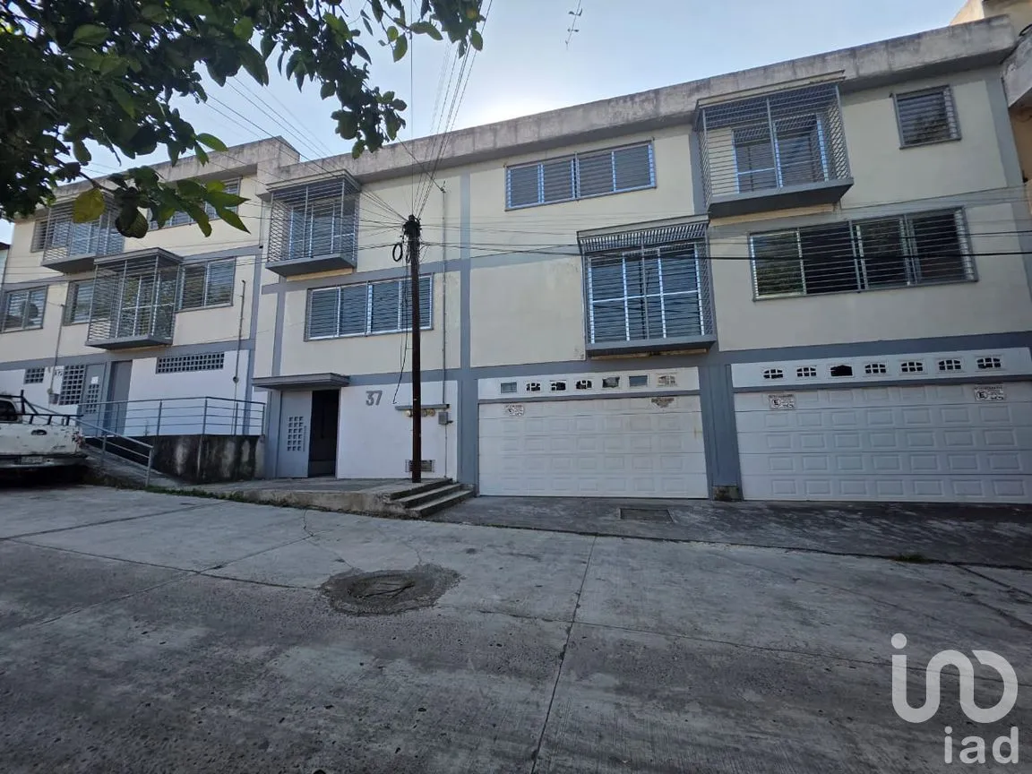 Edificio en Renta en Rafael Lucio, Xalapa, Veracruz de Ignacio de la Llave | NEX-247158 | iad México | Foto 1 de 13