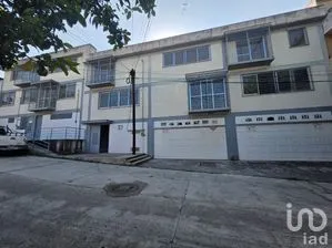 NEX-247158 - Edificio en Renta, con 4 recamaras, con 1063 m2 de construcción en Rafael Lucio, CP 91110, Veracruz de Ignacio de la Llave.