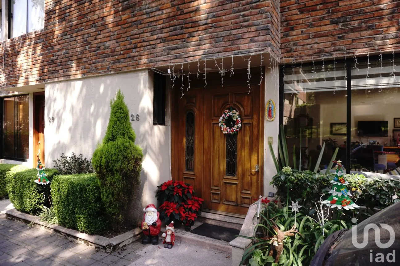 Casa en Venta en El Molino, Cuajimalpa de Morelos, Ciudad de México | NEX-264186 | iad México | Foto 2 de 29