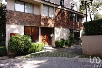 NEX-264186 - Casa en Venta, con 3 recamaras, con 2 baños, con 182 m2 de construcción.