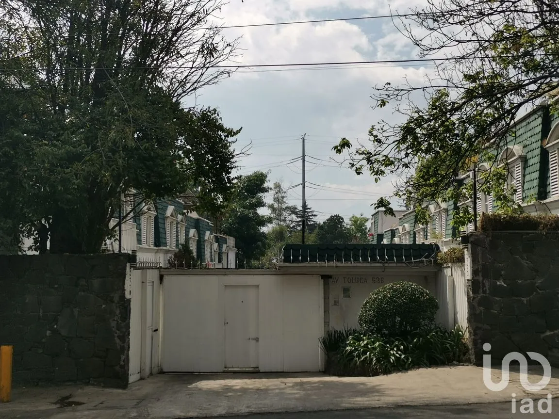 Casa en Venta en Olivar de los Padres, Álvaro Obregón, Ciudad de México | NEX-283935 | iad México | Foto 2 de 40