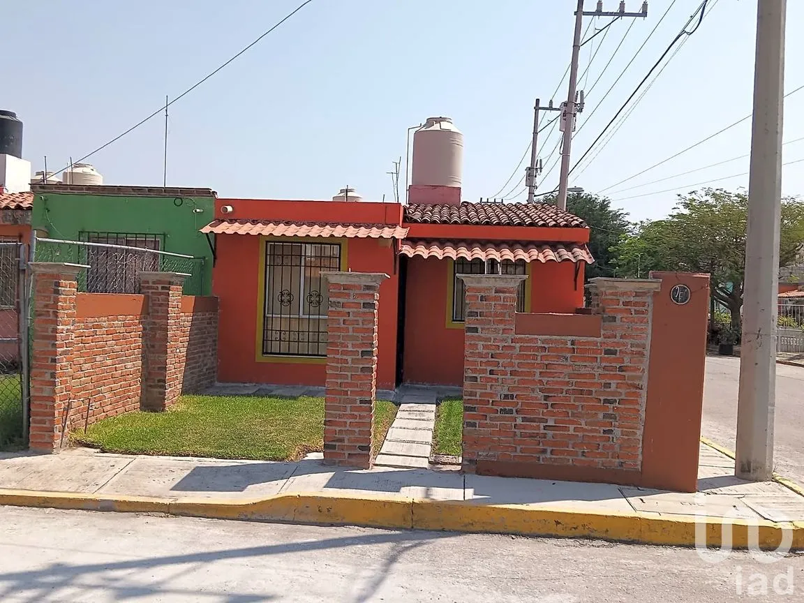 Casa en Venta en Atlacholoaya, Xochitepec, Morelos | NEX-241157 | iad México | Foto 1 de 14