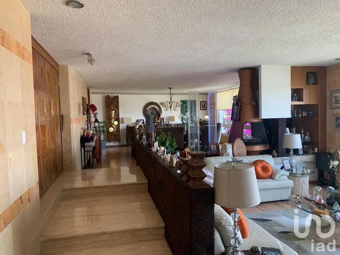 Casa en Venta en Lomas de Tecamachalco Sección Cumbres, Huixquilucan, México | NEX-265773 | iad México | Foto 2 de 12