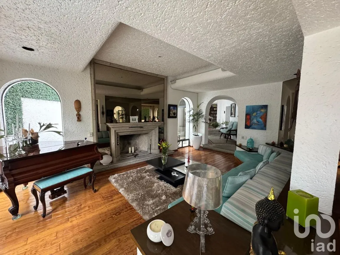 Casa en Venta en Jardines del Pedregal de San Ángel, Coyoacán, Ciudad de México | NEX-253278 | iad México | Foto 3 de 27