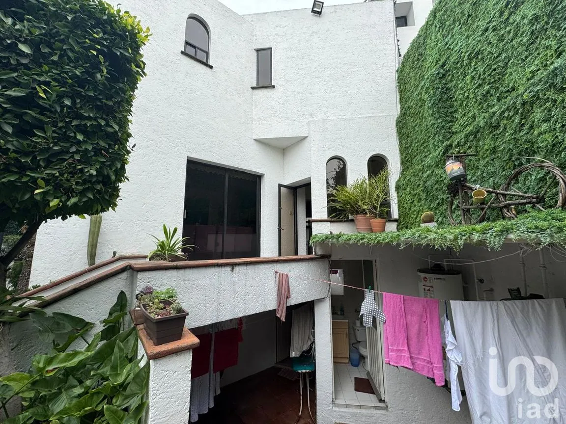 Casa en Venta en Jardines del Pedregal de San Ángel, Coyoacán, Ciudad de México | NEX-253278 | iad México | Foto 6 de 27