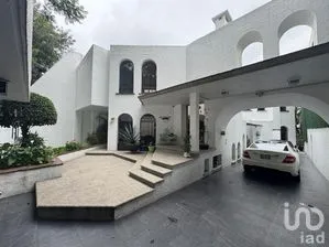 NEX-253278 - Casa en Venta, con 4 recamaras, con 4 baños, con 470 m2 de construcción en Jardines del Pedregal de San Ángel, CP 04500, Ciudad de México.