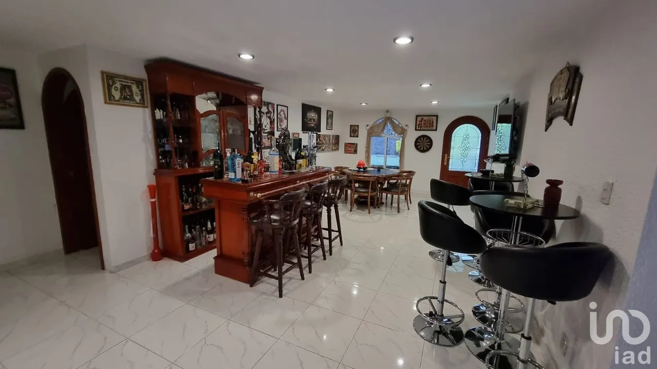 Casa en Venta en Jardines del Pedregal, Álvaro Obregón, Ciudad de México | NEX-262086 | iad México | Foto 2 de 28