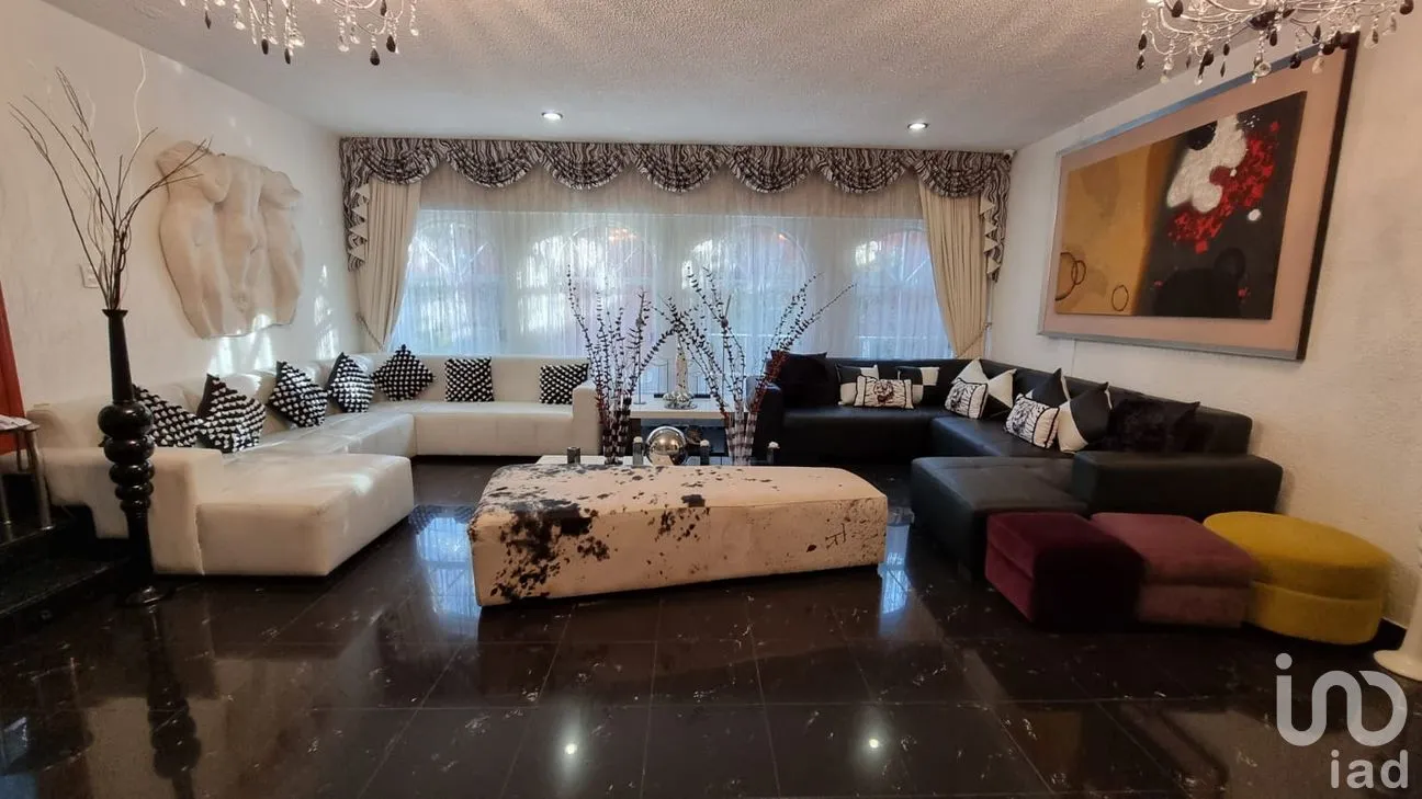 Casa en Venta en Jardines del Pedregal, Álvaro Obregón, Ciudad de México | NEX-262086 | iad México | Foto 8 de 28