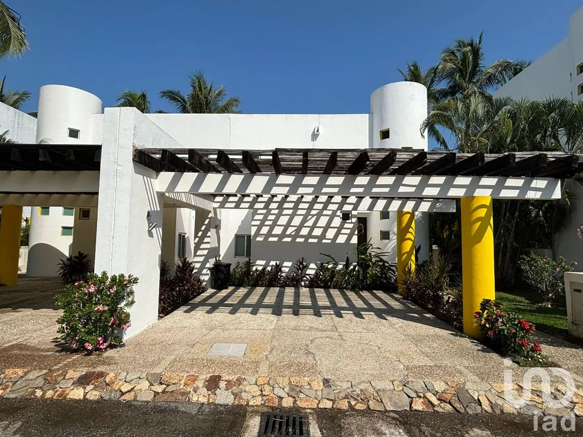 Casa en Venta en Villas Xcaret, Acapulco de Juárez, Guerrero | NEX-290831 | iad México | Foto 5 de 19