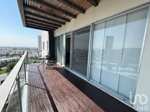 NEX-266266 - Departamento en Renta, con 3 recamaras, con 3 baños, con 192 m2 de construcción en Juriquilla Santa Fe, CP 76230, Querétaro.