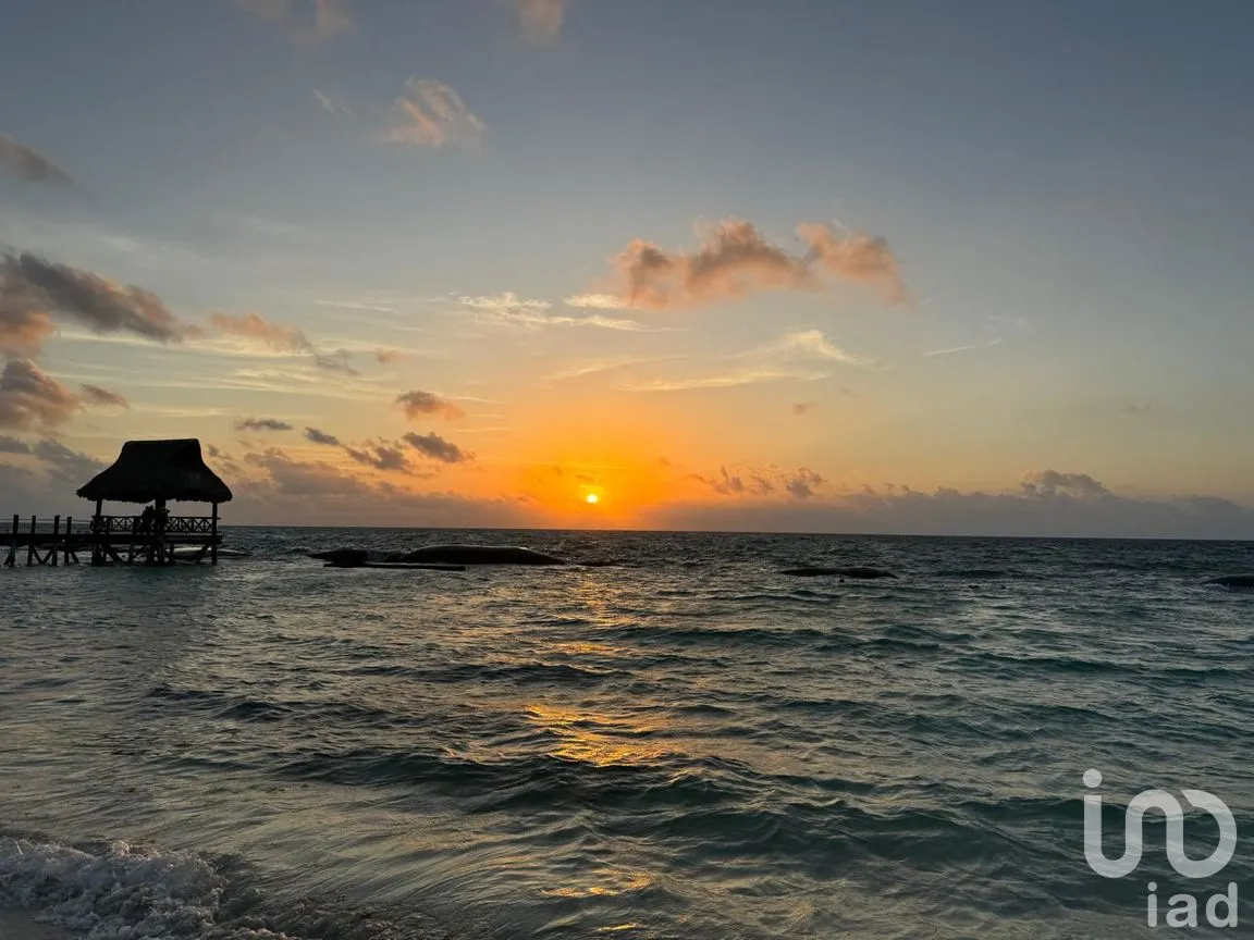 Casa en Venta en Zona Hotelera, Benito Juárez, Quintana Roo | NEX-256850 | iad México | Foto 20 de 23