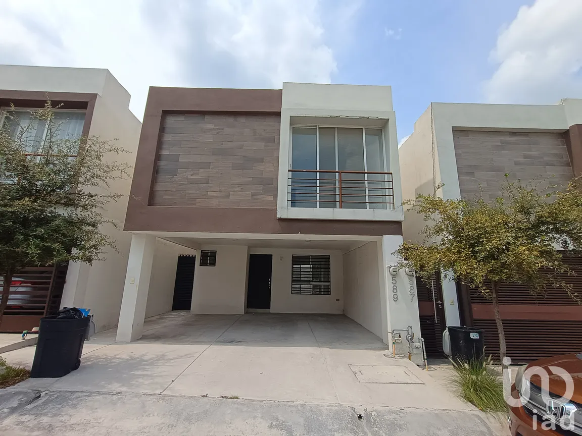 Casa en Venta en Villas del Poniente, García, Nuevo León | NEX-264919 | iad México | Foto 1 de 14