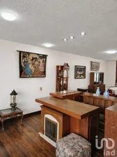 NEX-306499 - Casa en Venta, con 6 recamaras, con 6 baños, con 380 m2 de construcción.