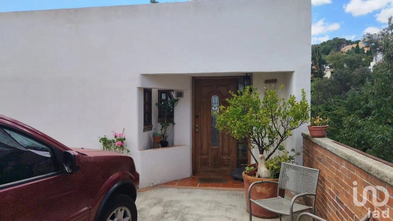 Casa en Venta en Vista del Valle Sección Bosques, Naucalpan de Juárez, México | NEX-256469 | iad México | Foto 1 de 13