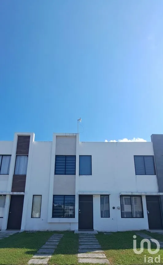Casa en Renta en Residencial del Bosque, Veracruz, Veracruz de Ignacio de la Llave | NEX-265287 | iad México | Foto 1 de 17