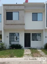 NEX-266355 - Casa en Renta, con 4 recamaras, con 2 baños, con 90 m2 de construcción en Residencial del Bosque, CP 91697, Veracruz de Ignacio de la Llave.