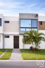 NEX-286779 - Casa en Renta, con 3 recamaras, con 1 baño, con 83 m2 de construcción en La Querencia Residencial, CP 91697, Veracruz de Ignacio de la Llave.
