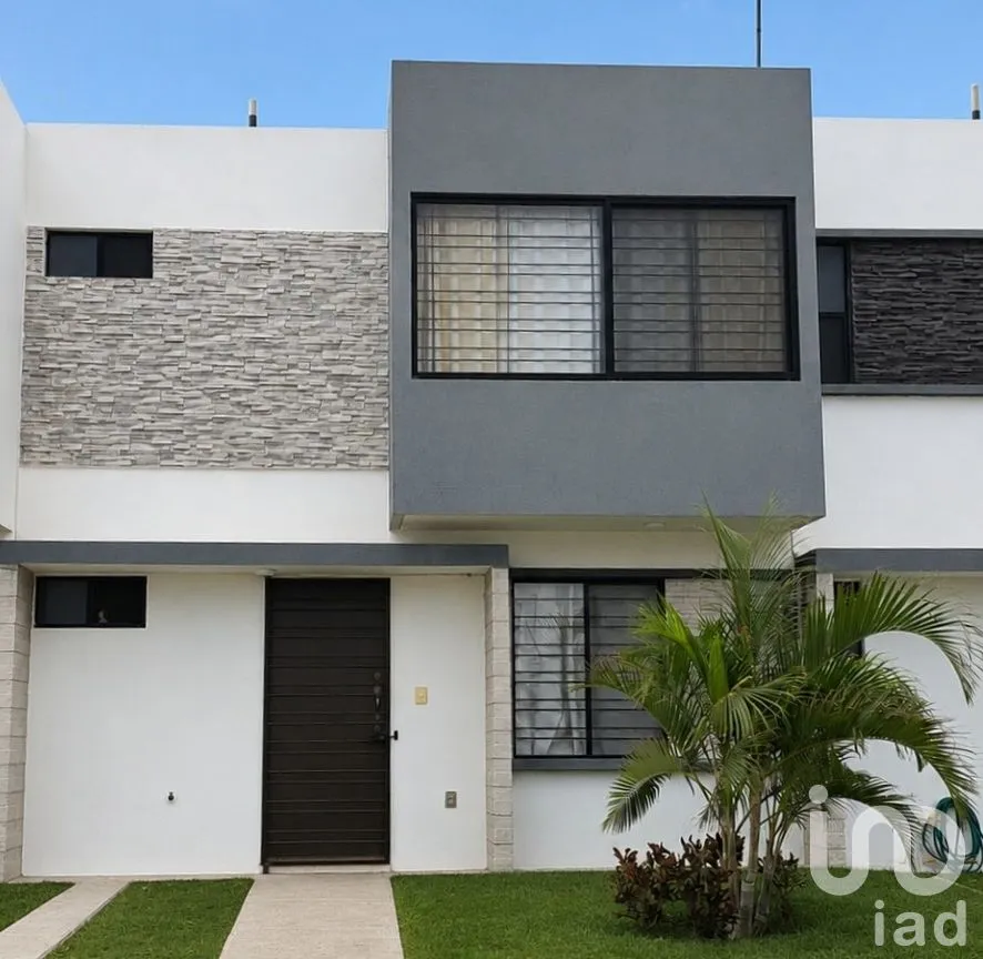 Casa en Renta en La Querencia Residencial, Veracruz, Veracruz de Ignacio de la Llave | NEX-299086 | iad México | Foto 1 de 15
