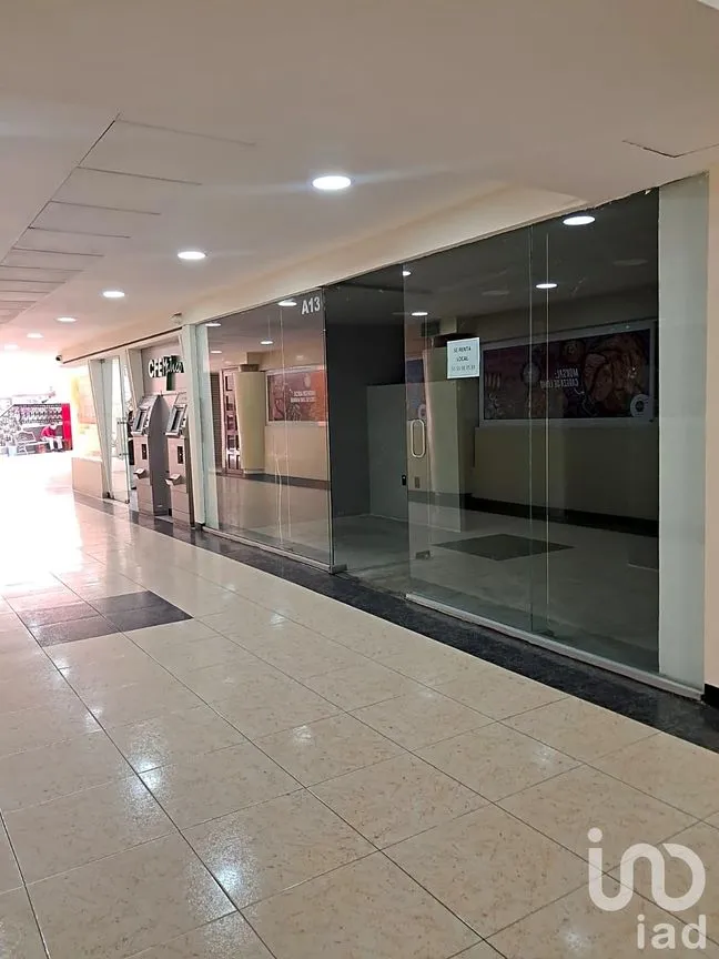 Local en Renta en Insurgentes Mixcoac, Benito Juárez, Ciudad de México | NEX-247941 | iad México | Foto 2 de 11