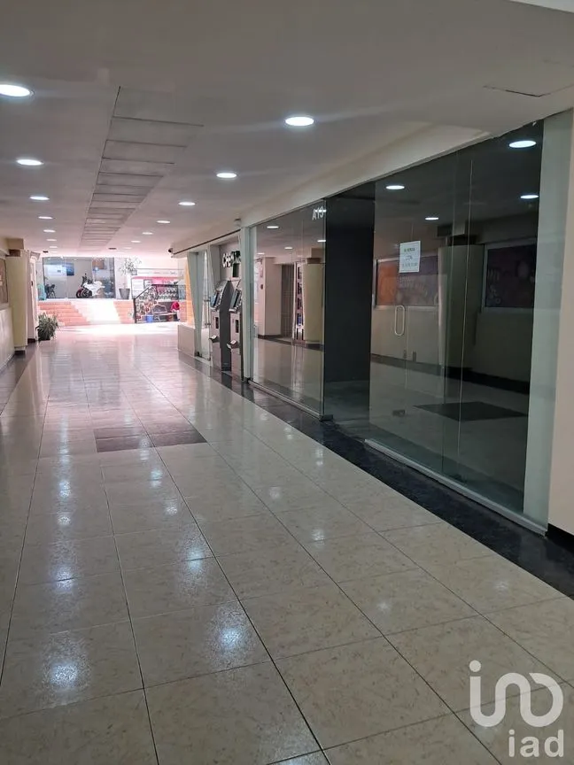 Local en Renta en Insurgentes Mixcoac, Benito Juárez, Ciudad de México | NEX-247941 | iad México | Foto 3 de 11