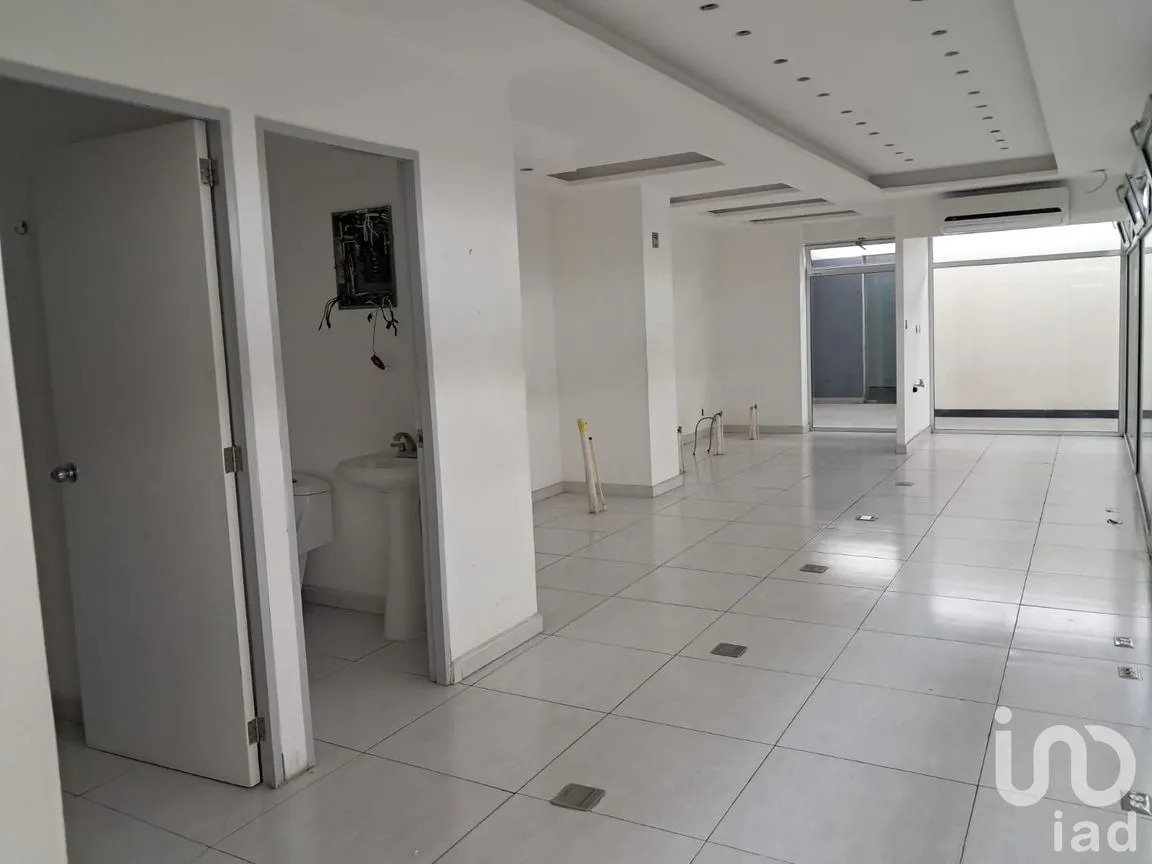 Local en Renta en Insurgentes Mixcoac, Benito Juárez, Ciudad de México | NEX-247945 | iad México | Foto 2 de 6