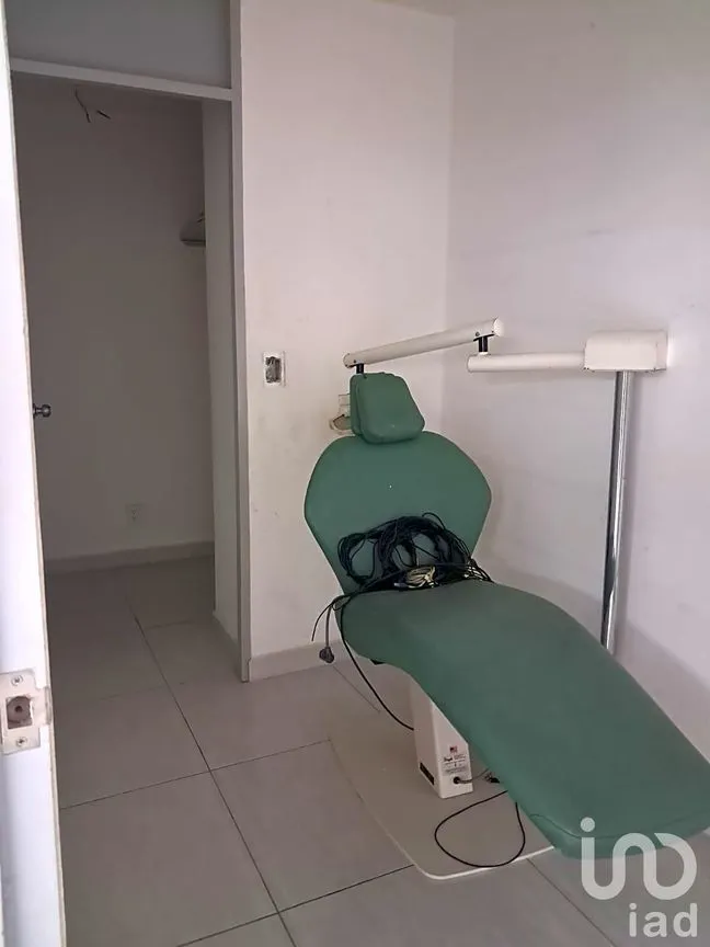 Local en Renta en Insurgentes Mixcoac, Benito Juárez, Ciudad de México | NEX-247945 | iad México | Foto 3 de 6