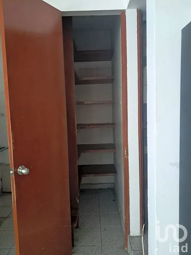 Local en Renta en Insurgentes Mixcoac, Benito Juárez, Ciudad de México | NEX-247949 | iad México | Foto 5 de 11