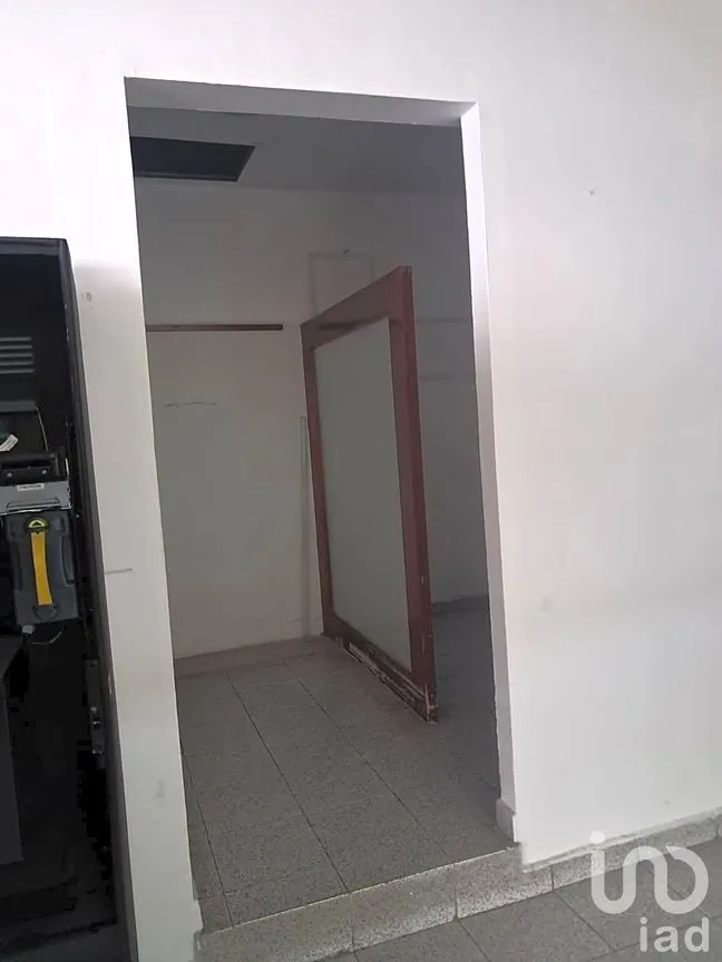 Local en Renta en Insurgentes Mixcoac, Benito Juárez, Ciudad de México | NEX-247949 | iad México | Foto 8 de 11