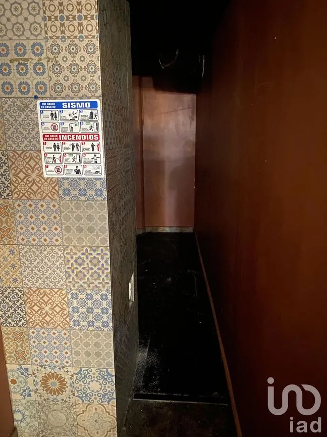 Local en Renta en Insurgentes Mixcoac, Benito Juárez, Ciudad de México | NEX-251502 | iad México | Foto 3 de 15