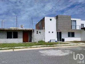 NEX-244589 - Casa en Venta, con 3 recamaras, con 2 baños, con 150 m2 de construcción en Palma Mallorca, CP 38115, Guanajuato.