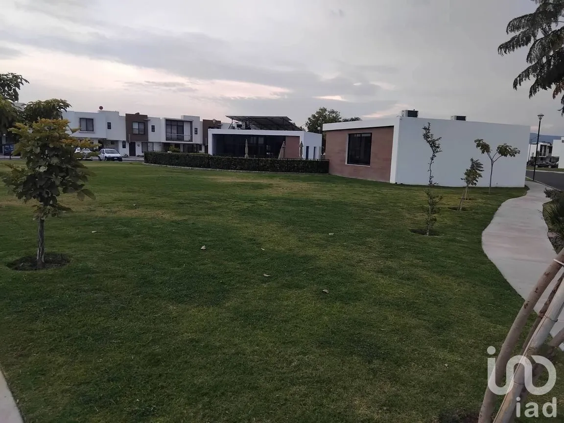 Casa en Venta en Alteza Residencial, Celaya, Guanajuato | NEX-246312 | iad México | Foto 2 de 10