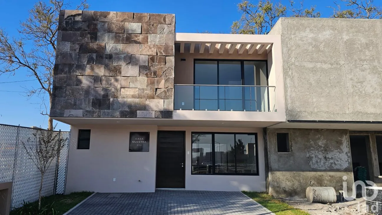 Casa en Venta en Tierra y Libertad, Celaya, Guanajuato | NEX-248068 | iad México | Foto 1 de 11