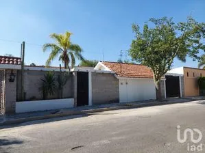 NEX-248375 - Casa en Venta, con 3 recamaras, con 3 baños, con 270 m2 de construcción en Praderas de La Hacienda, CP 38019, Guanajuato.