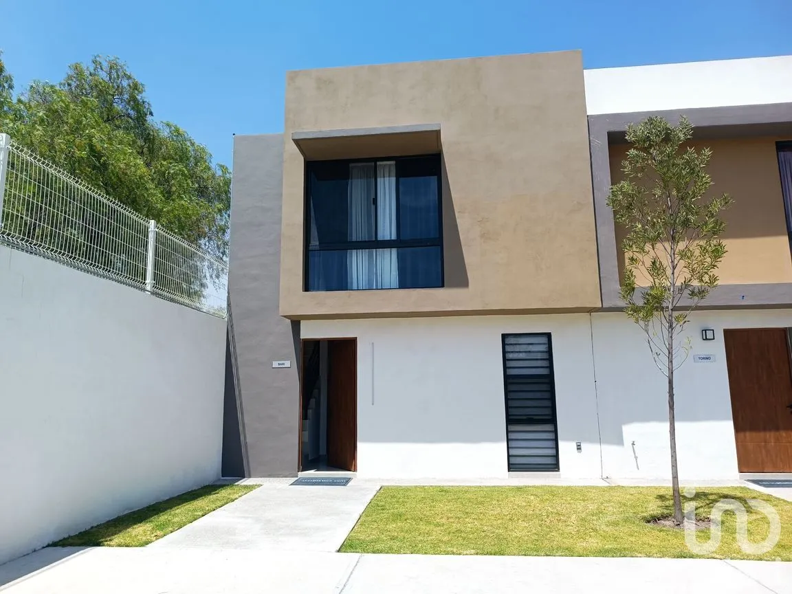 Casa en Venta en Ancona, Celaya, Guanajuato | NEX-255642 | iad México | Foto 1 de 11