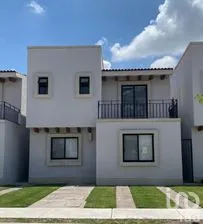 NEX-258998 - Casa en Venta, con 3 recamaras, con 2 baños, con 133 m2 de construcción en Quintas Campo Real, CP 38019, Guanajuato.