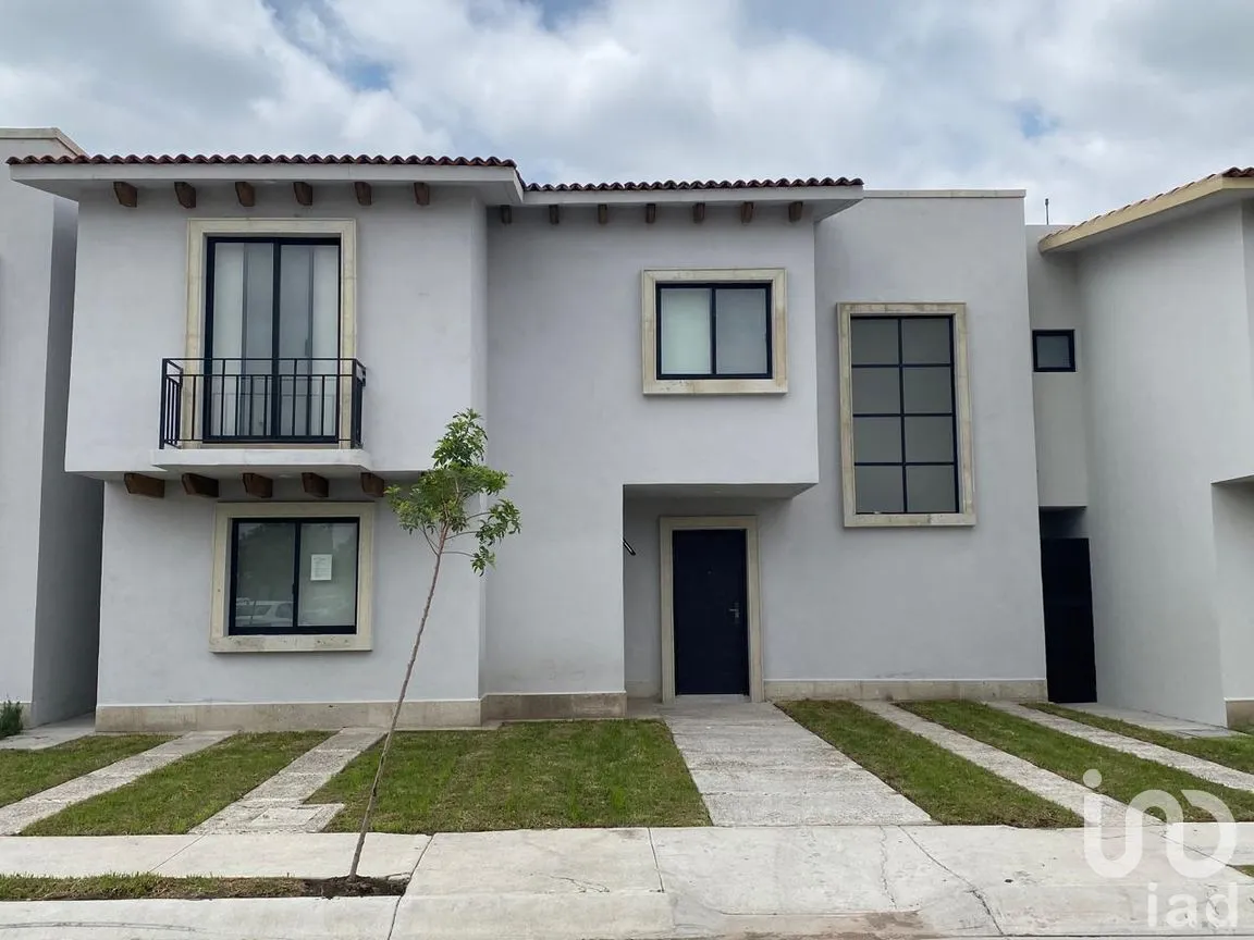 Casa en Venta en Quintas Campo Real, Celaya, Guanajuato | NEX-259002 | iad México | Foto 1 de 12