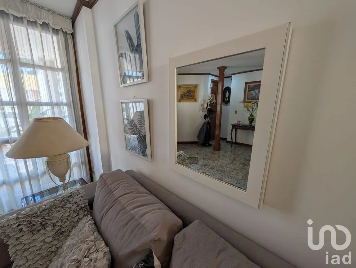Casa en Venta en Jardines de Celaya 1a Secc, Celaya, Guanajuato | NEX-285255 | iad México | Foto 4 de 8