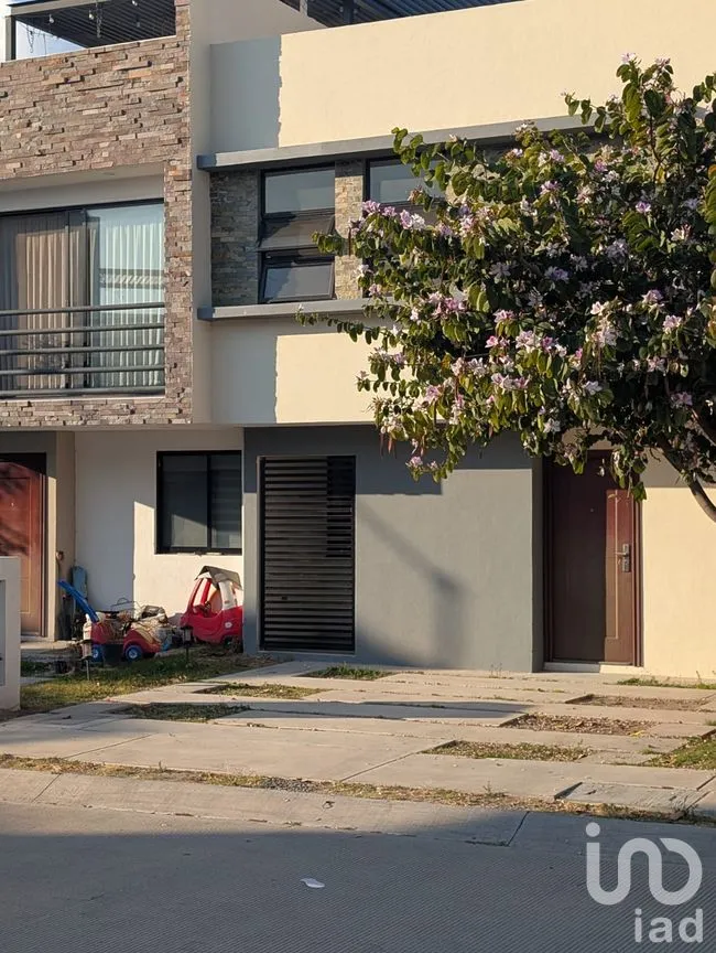 Casa en Venta en Puntarena Residencial, Celaya, Guanajuato | NEX-285259 | iad México | Foto 8 de 13