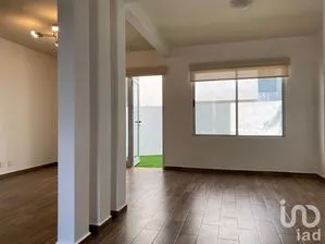 NEX-244013 - Casa en Venta, con 3 recamaras, con 3 baños, con 153 m2 de construcción.