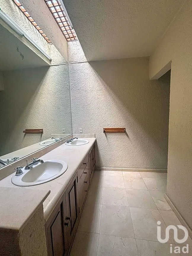 Casa en Venta en Palmira Tinguindin, Cuernavaca, Morelos | NEX-287325 | iad México | Foto 8 de 35
