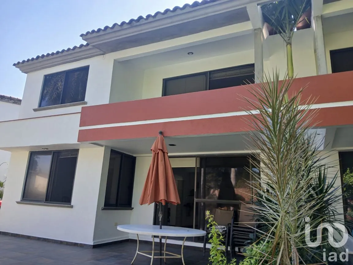 Casa en Venta en Lomas de Cuernavaca, Temixco, Morelos | NEX-291840 | iad México | Foto 2 de 36