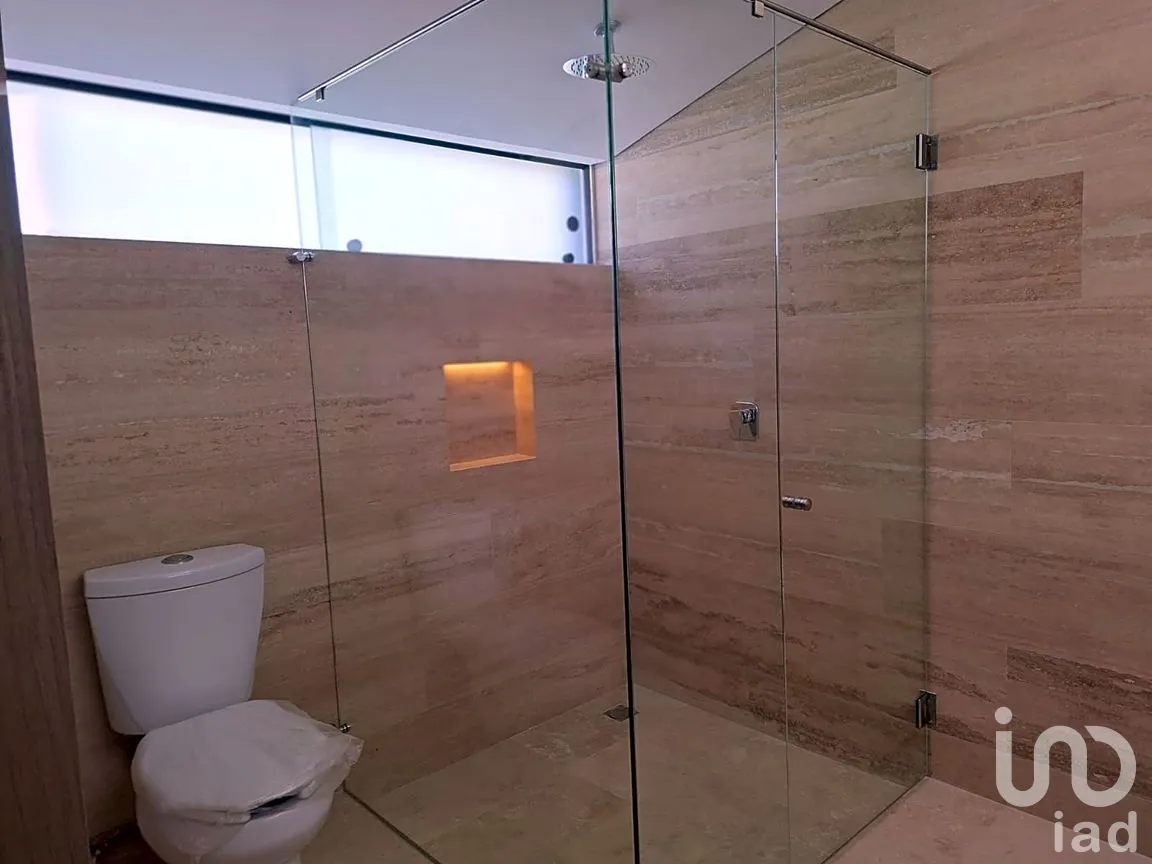 Casa en Venta en Club de golf Tabachines, Cuernavaca, Morelos | NEX-291871 | iad México | Foto 4 de 18