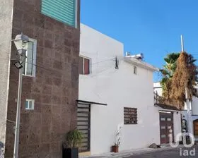 NEX-251913 - Casa en Venta, con 4 recamaras, con 3 baños, con 300 m2 de construcción en Vista Azul, CP 76087, Querétaro.
