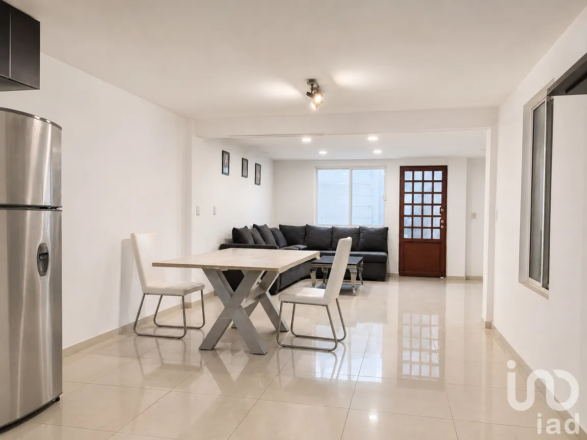 Casa en Venta en Villas del Cimatario, Querétaro, Querétaro | NEX-301810 | iad México | Foto 4 de 13