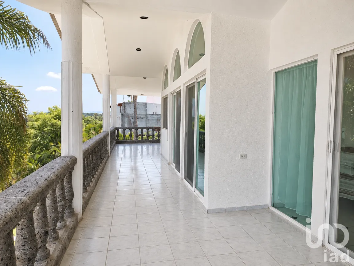 Casa en Venta en Campestre Huertas la Joya, Querétaro, Querétaro | NEX-306023 | iad México | Foto 7 de 28