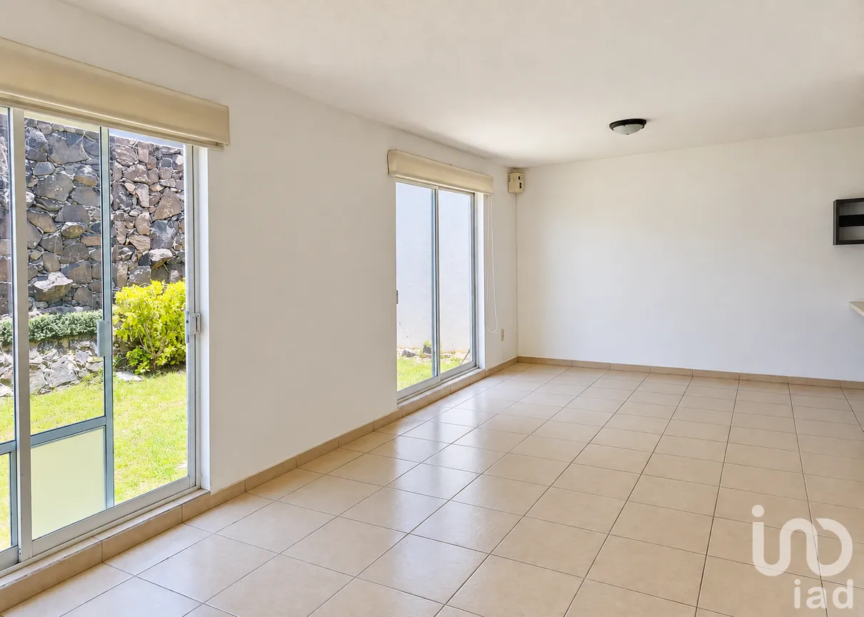 Casa en Venta en Balcones de Vista Real, Corregidora, Querétaro | NEX-308545 | iad México | Foto 2 de 19